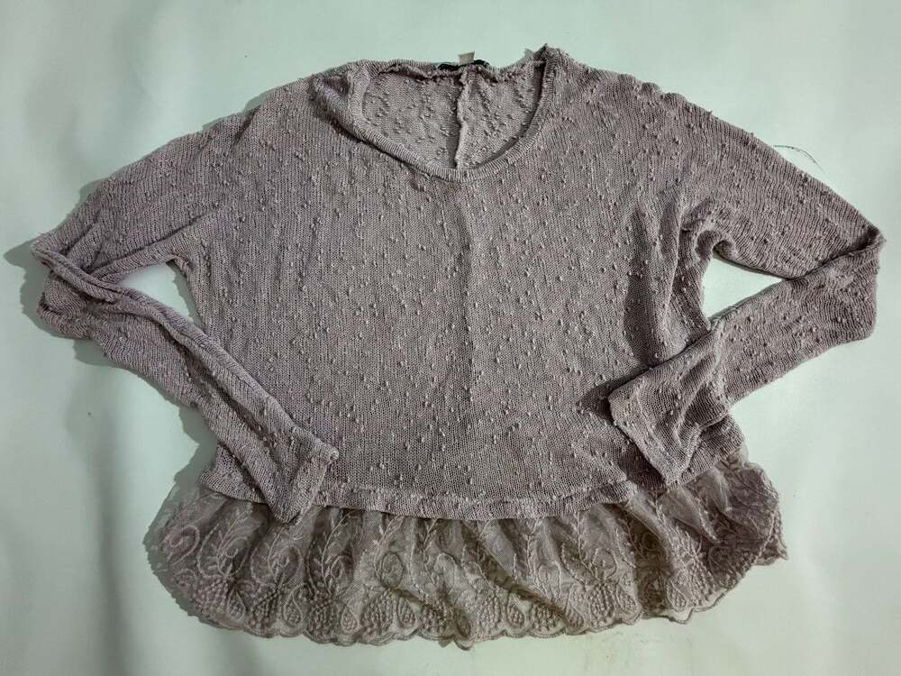 American Eagle Mauve Lace Ruffle Hem Knit Sweater Long Sleeve Womens S
